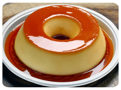 Pudim com calda de caramelo